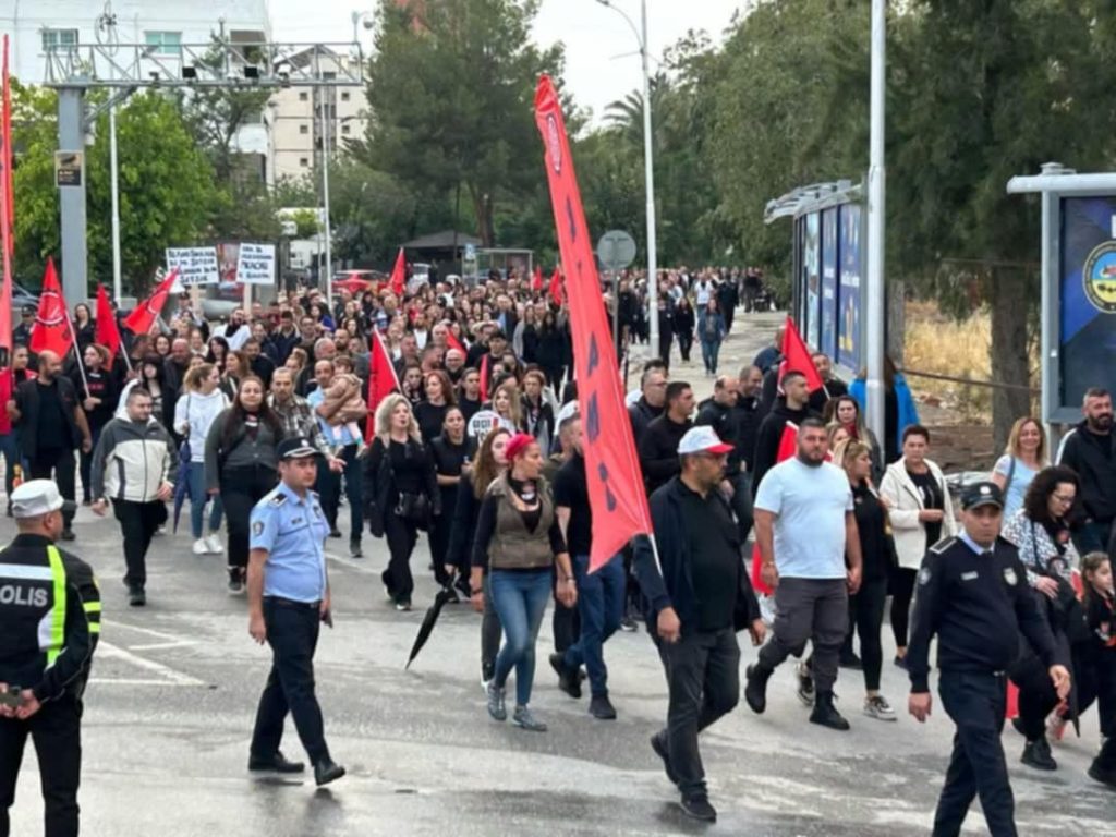 Sendikalar, Disiplin Tüzüğü’ne karşı grev ve eylem yaptı – BRTK