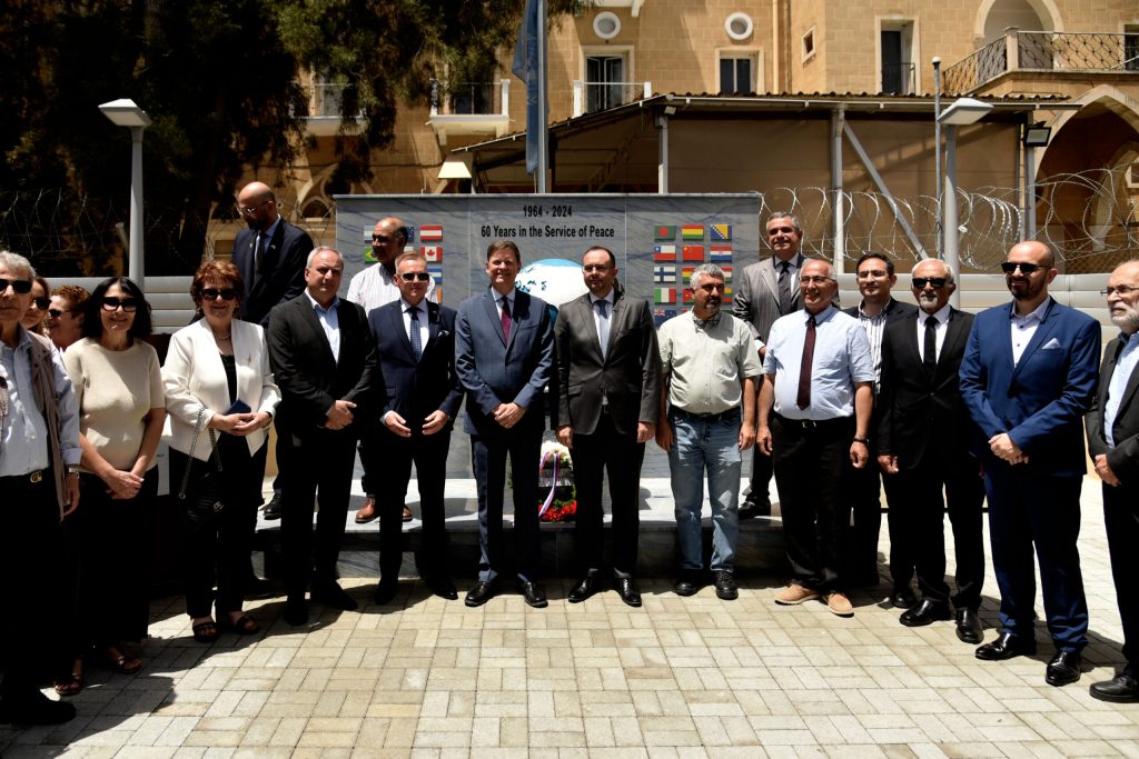 Türk ve Rum siyasi parti toplantıları 36 yaşında.. – BRTK