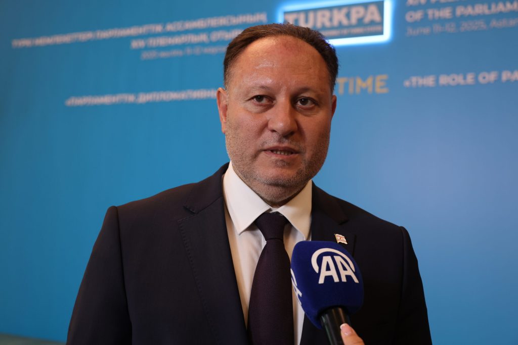 “İlk kez Kazakistan’da bu seviyede temsil edildik. Kuzey Kıbrıs Türk Cumhuriyeti için tarihi bir gün” – BRTK