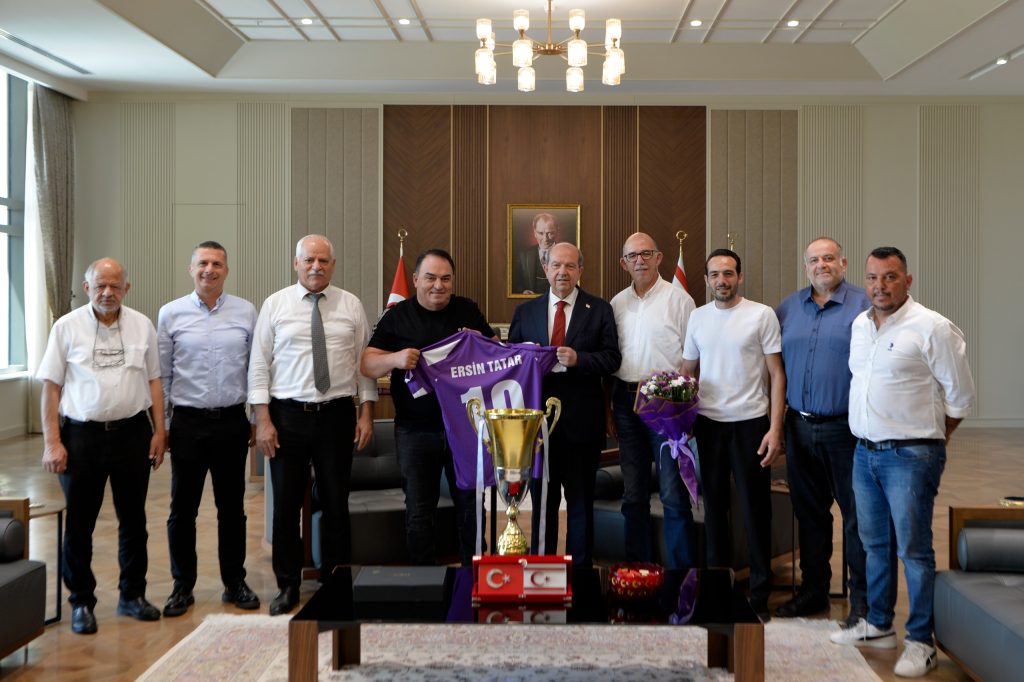 Cumhurbaşkanı Tatar, Lefke Türk Spor Kulübü yönetimini kabul etti – BRTK