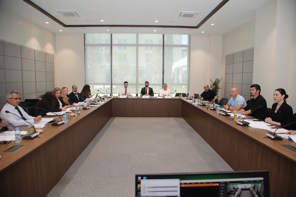 İdari Komite Tapu ve Kadastro Dairesi Yasa Tasarısı’nı görüştü – BRTK