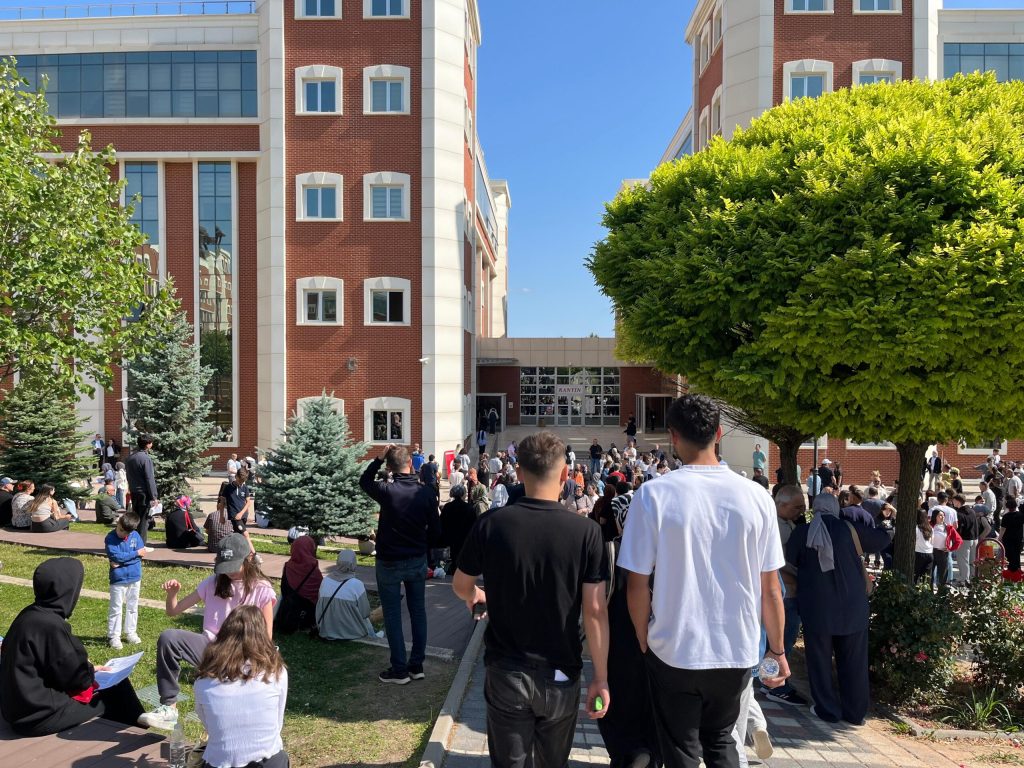 YKS’nin Alan Yeterlilik Testleri oturumu tamamlandı – BRTK