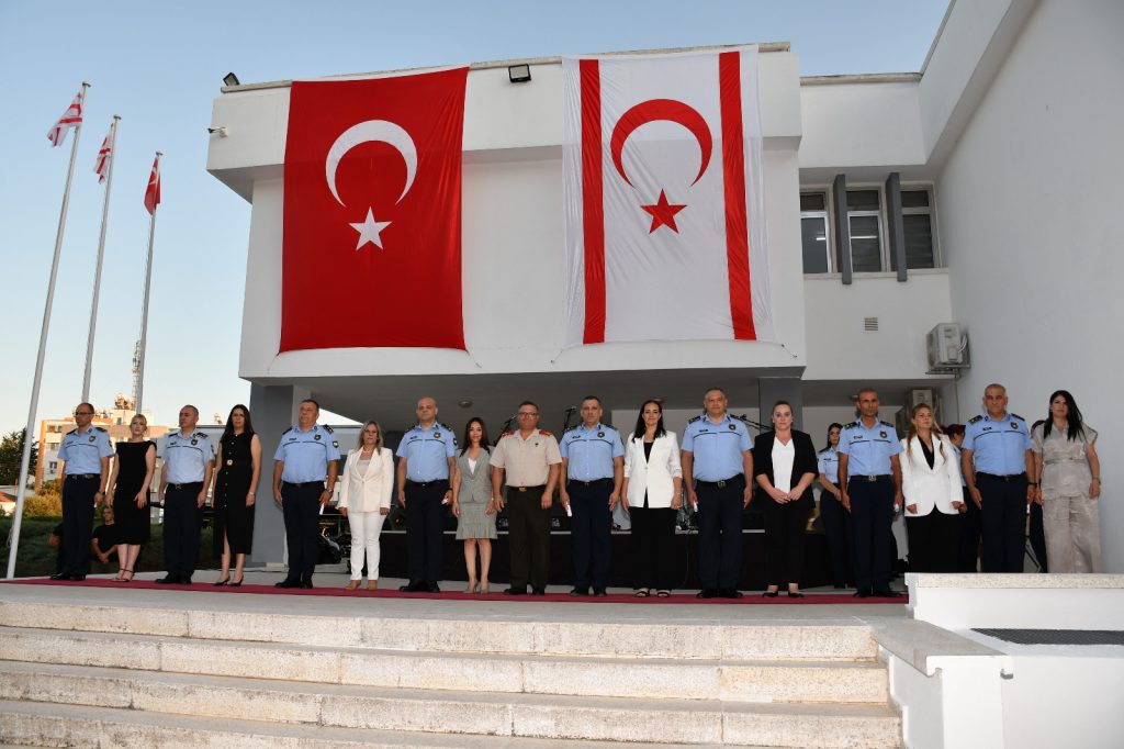 Terfi eden polislere rütbeleri takıldı – BRTK