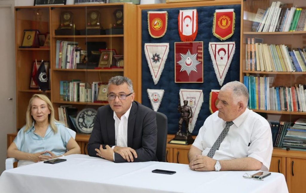 CTP Genel Başkanı Erhürman, Emekli Polisler Derneği’ni ziyaret etti – BRTK