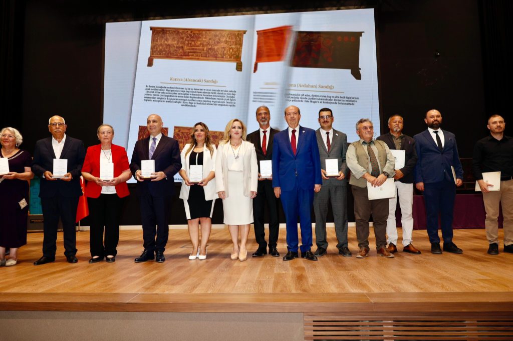 “Kıbrıs Kapıları ve Sandıkları” kitabının lansmanı yapıldı – BRTK