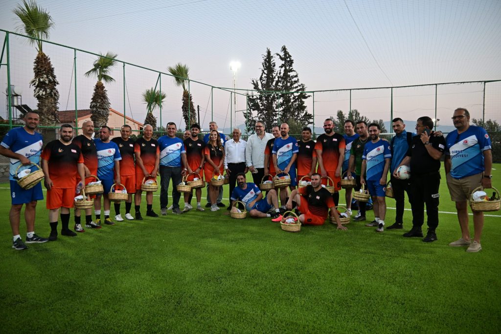 47. Güzelyurt Portakal Festivali kapsamında düzenlenen halı saha maçları tamamlandı – BRTK