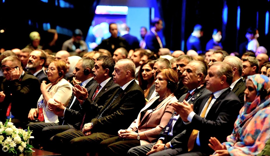 Millî Eğitim Bakanı Çavuşoğlu Türkiye Eğitim Teknolojileri Zirvesi’ne katıldı – BRTK