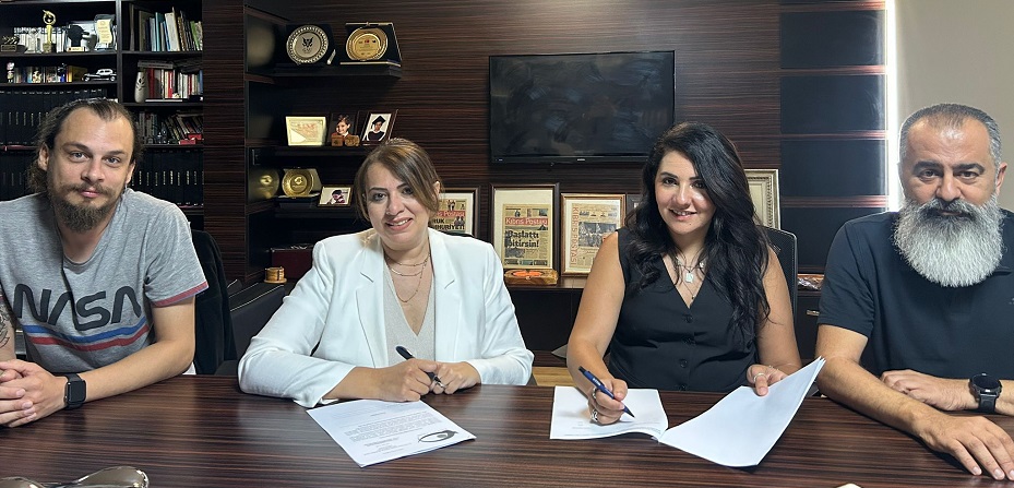 Kıbrıs Postası güncellenmiş “İnternet Gazeteciliği Deklarasyonu”nu imzaladı – BRTK