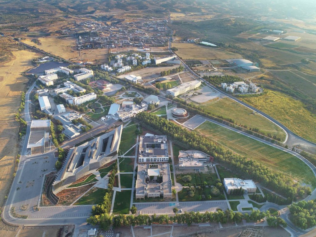 UKÜ’nün THE Impact Rankings 2024 genel sıralamasında 301–400 bandına yükseldiği duyuruldu – BRTK