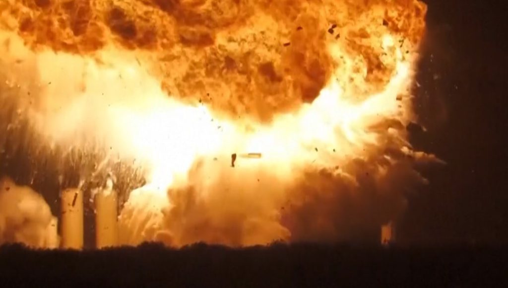 Starship böyle patladı