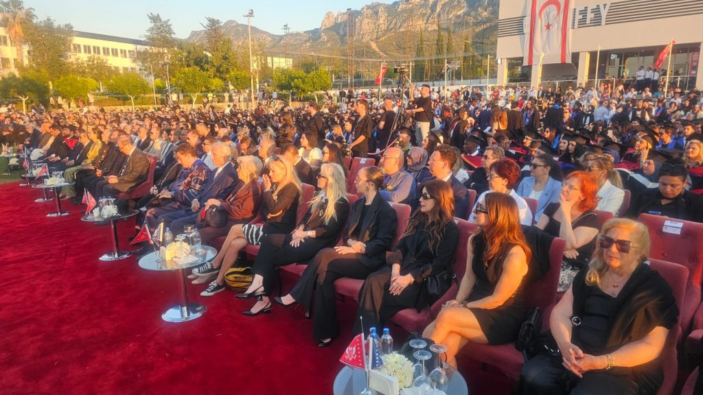 GAÜ “2024-25 Akademik Yılı Mezuniyet Töreni” dün gece gerçekleştirildi – BRTK