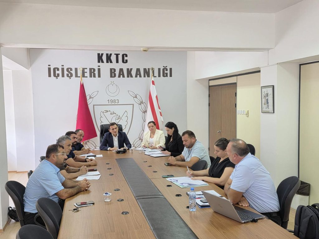 İçişleri Bakanı Dursun Oğuz Muhtarlar Birliği ile görüştü – BRTK