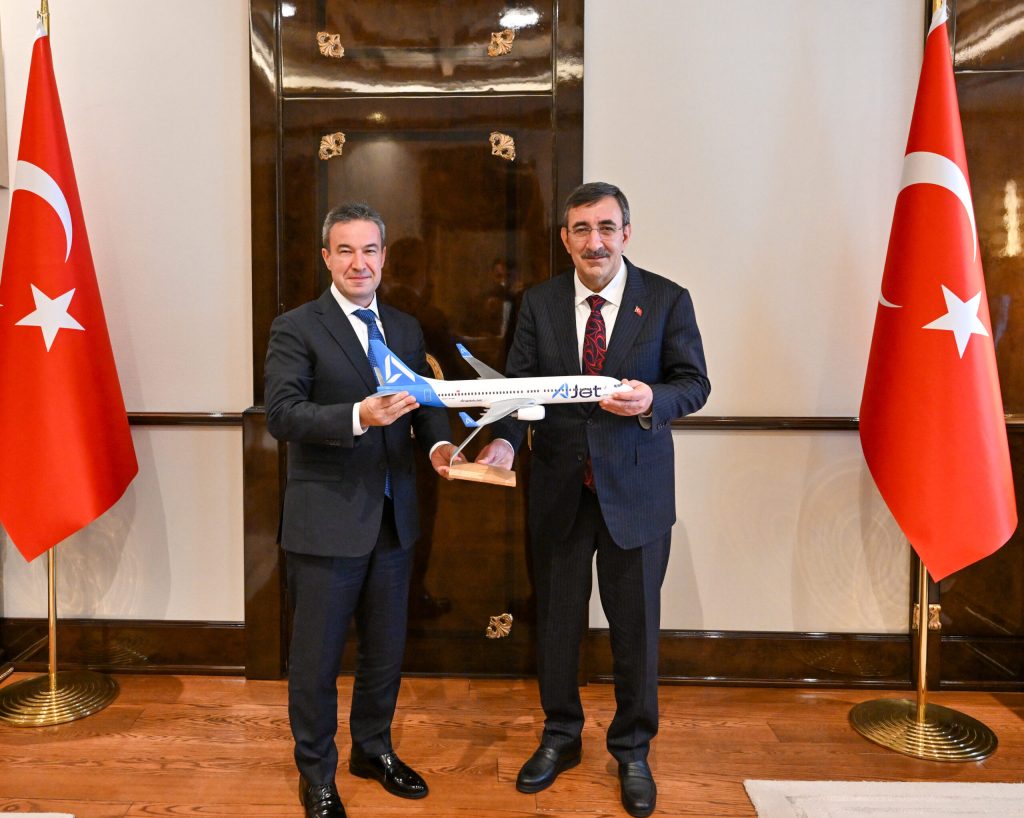 TC Cumhurbaşkanı Yardımcısı Yılmaz, AJet Genel Müdürü Sarp’ı kabul etti – BRTK