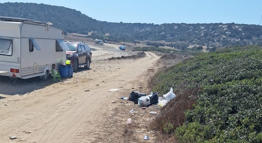 Dipkarpaz Milli Parkı’ndaki karavanların yarattığı kirlilik büyüyor – BRTK