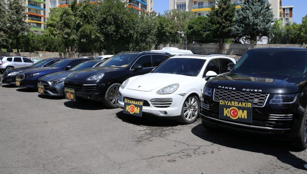 15 ilde operasyon: Gümrük kaçağı 10 lüks araç ele geçirildi – Son Dakika Türkiye Haberleri