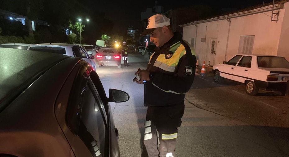 Beş ilçede asayiş ve trafik denetimleri yapıldı. 82’si İskele’den olmak üzere 122 araç trafikten men edildi – BRTK