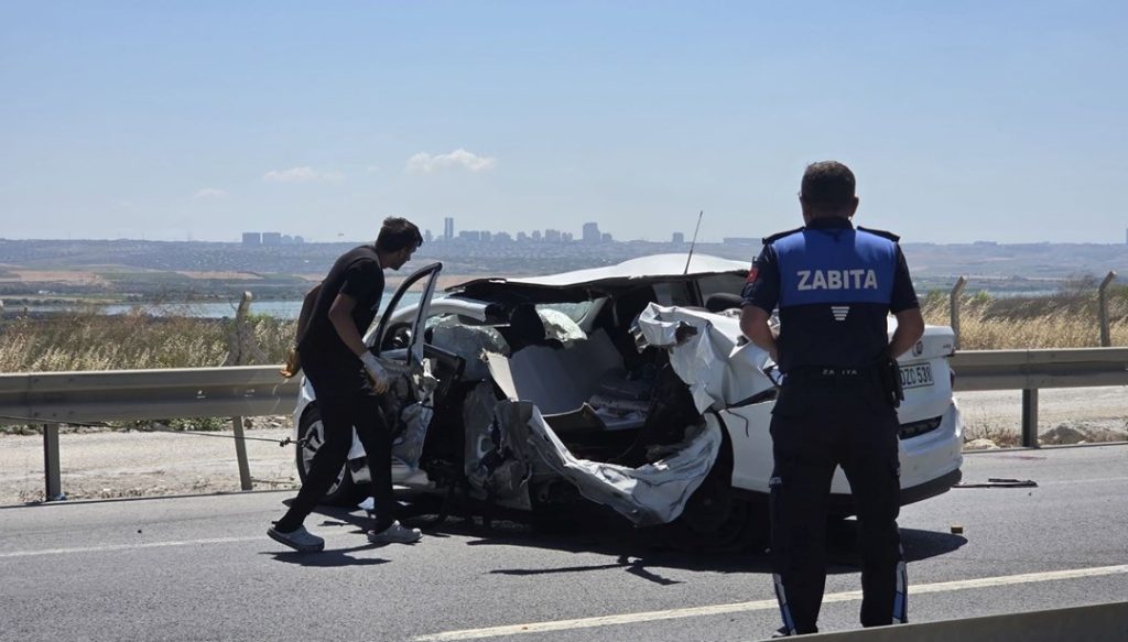 Çatalca’da feci kaza: Astsubay hayatını kaybetti, iki uzman çavuş yaralandı