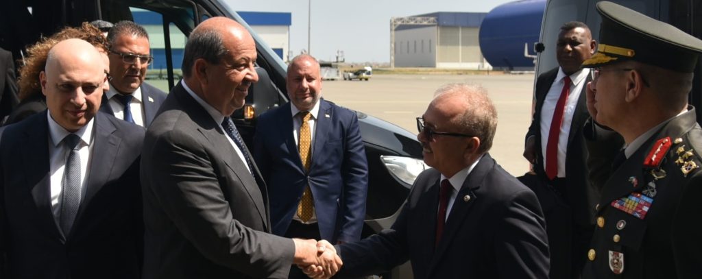 Cumhurbaşkanı Tatar temaslarda bulunmak üzere Azerbaycan’a gitti.. – BRTK