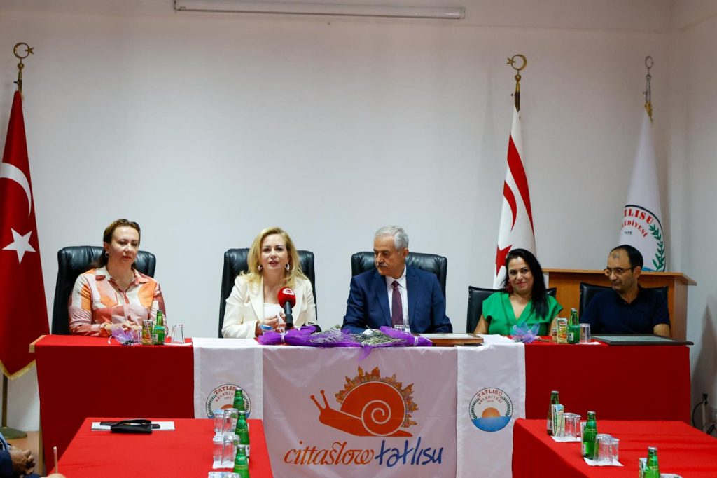 Sibel Tatar inisiyatifinde başlayan “Hedef Sıfır Atık” Projesi’ne uluslararası ödül – BRTK