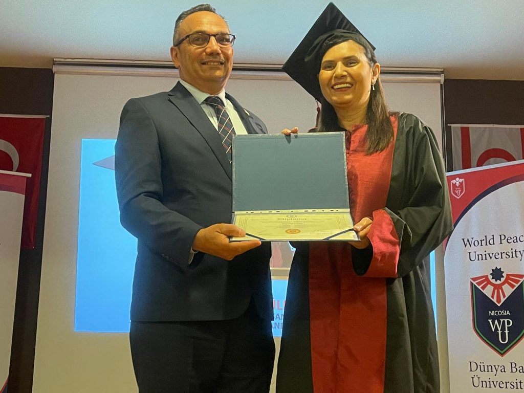 Dünya Barış Üniversitesi ilk mezunlarını verdi – BRTK