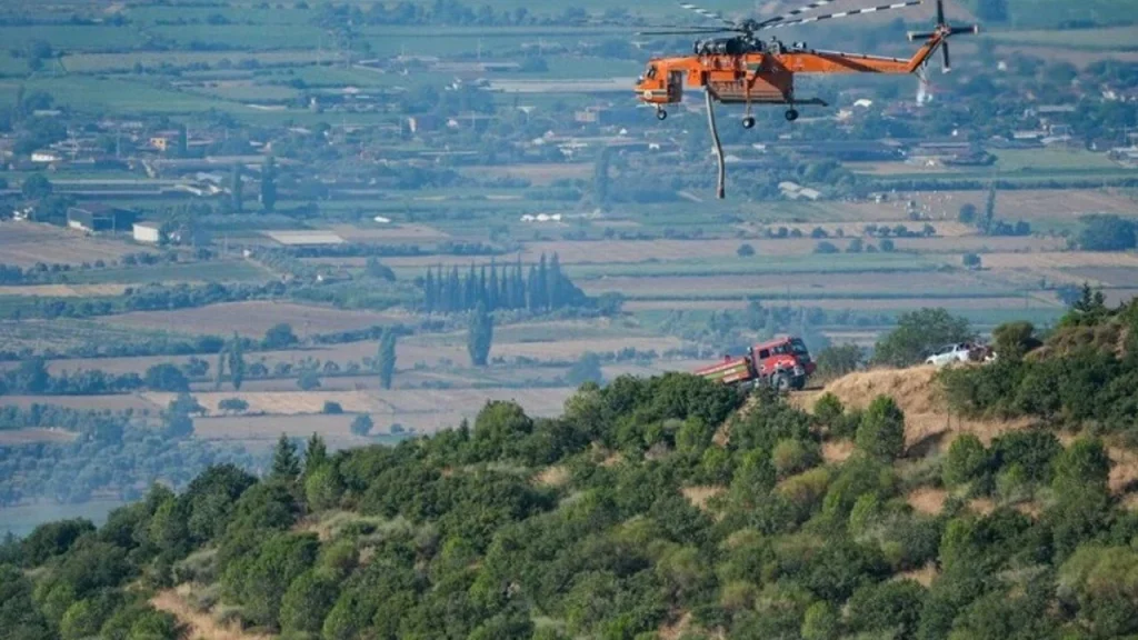 İzmir’in Çeşme, Buca, Ödemiş ilçelerindeki orman yangınları kontrol altına alındı – BRTK