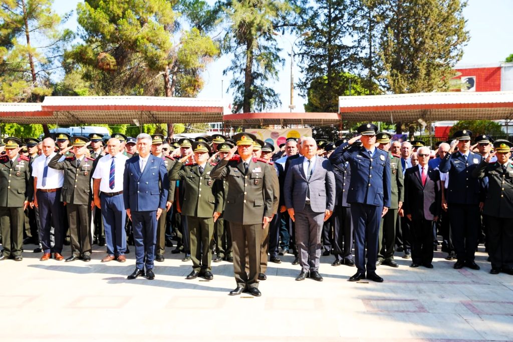1 Ağustos Toplumsal Direniş Bayramı… Lefkoşa’daki ilk tören Atatürk Anıtı ve Şehitler Anıtı’nda – BRTK