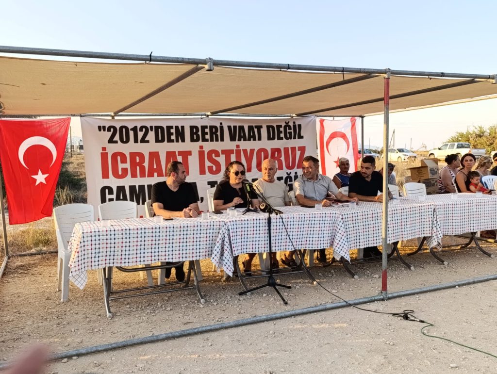 Sınırüstü Kırsal Kesim Hak Sahipleri Altyapı İnisiyatifi yaptığı basın toplantısıyla bölgede yaşanan alt yapı sorununa dikkat çekti – BRTK