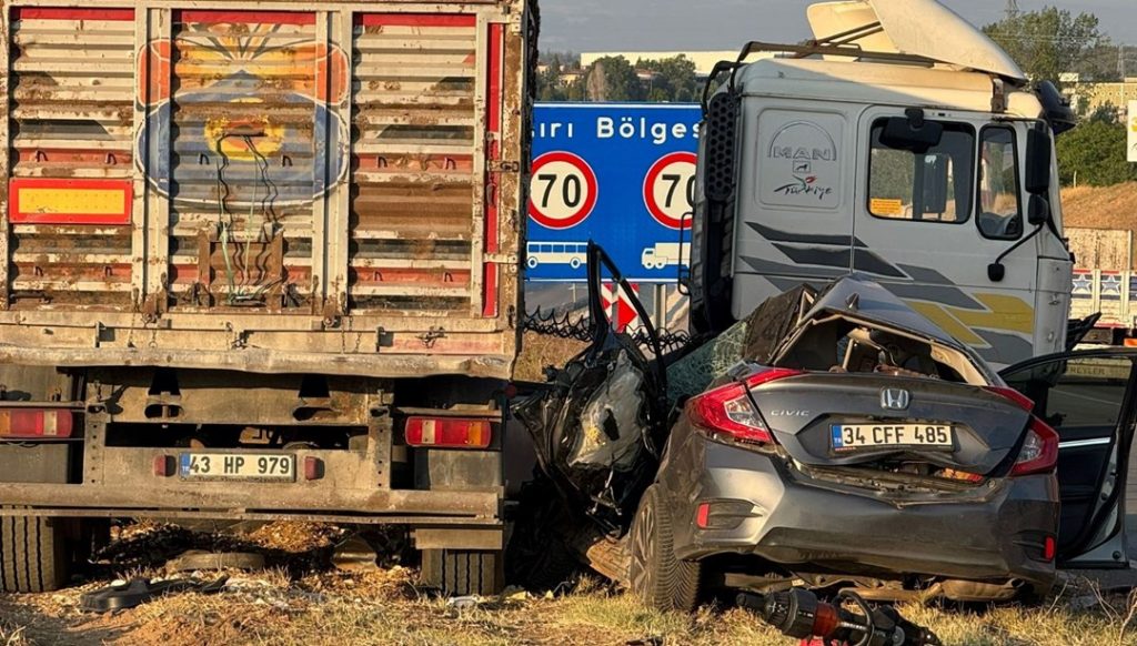 Tır ile otomobilin çarpıştığı kazada bir kişi öldü – Son Dakika Türkiye Haberleri