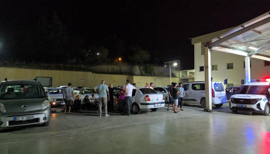 Otomobil 70 metrelik uçuruma yuvarlandı:  1’i bebek 5 ölü – Son Dakika Türkiye Haberleri