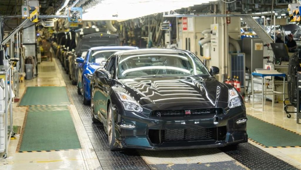 Milyonlarca hayranı var… Nissan GT-R’a veda etti