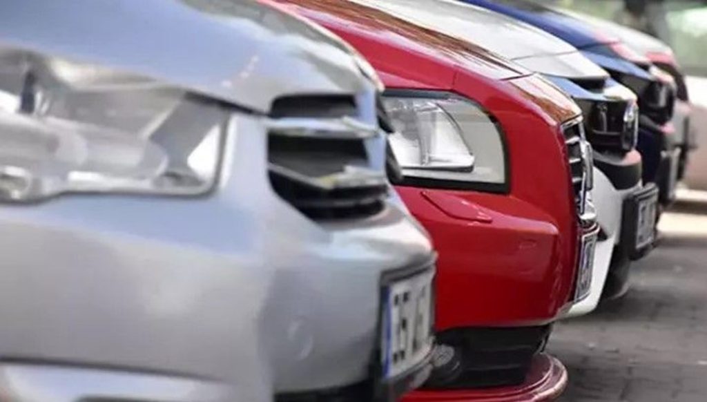 İkinci eller sıfırdan daha pahalı… Yasağa rağmen ilana çıkıyorlar