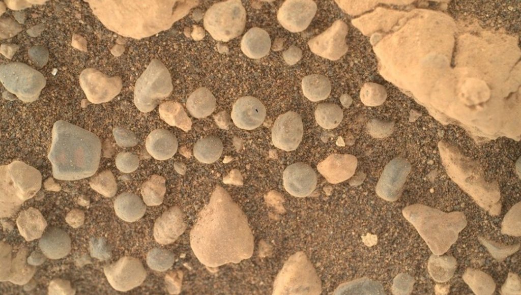 NASA fotoğrafla duyurdu: Mars’ta gizemli küreler bulundu – Son Dakika Teknoloji Haberleri