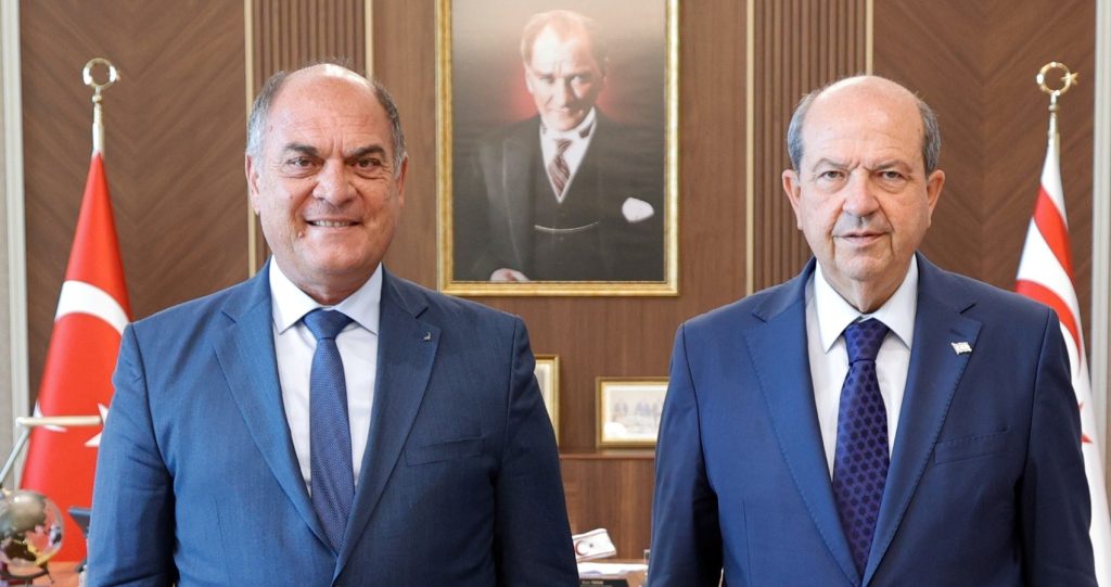 Cumhurbaşkanı Tatar, Değirmenlik Akıncılar Belediye Başkanı Ali Karavezirler’i kabul etti – BRTK