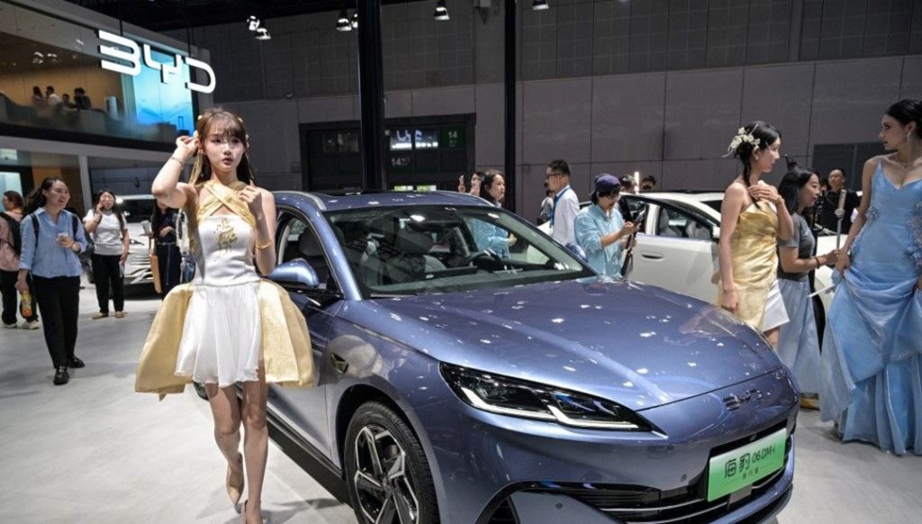 BYD’de neler oluyor? Dev şirket yaptığını tasvip etmedi