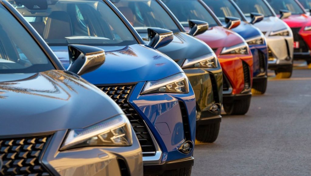 Otomobil almanın tam zamanı mı? 200 bin liralık fark olabilir!