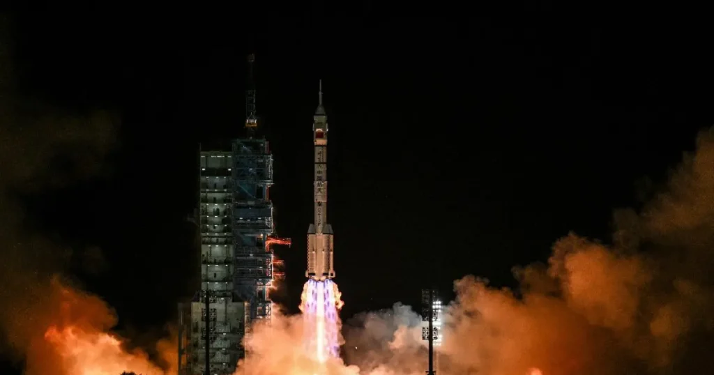 Çin’in Licien-1 roketi uzayda | NTV Haber