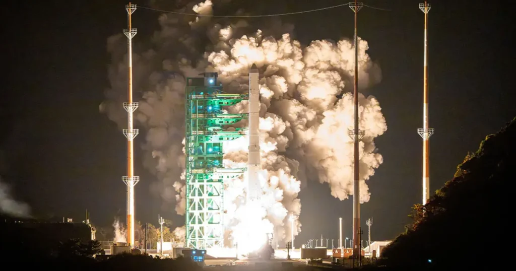 Güney Kore’nin roketi “Nuri” bir ilki başardı