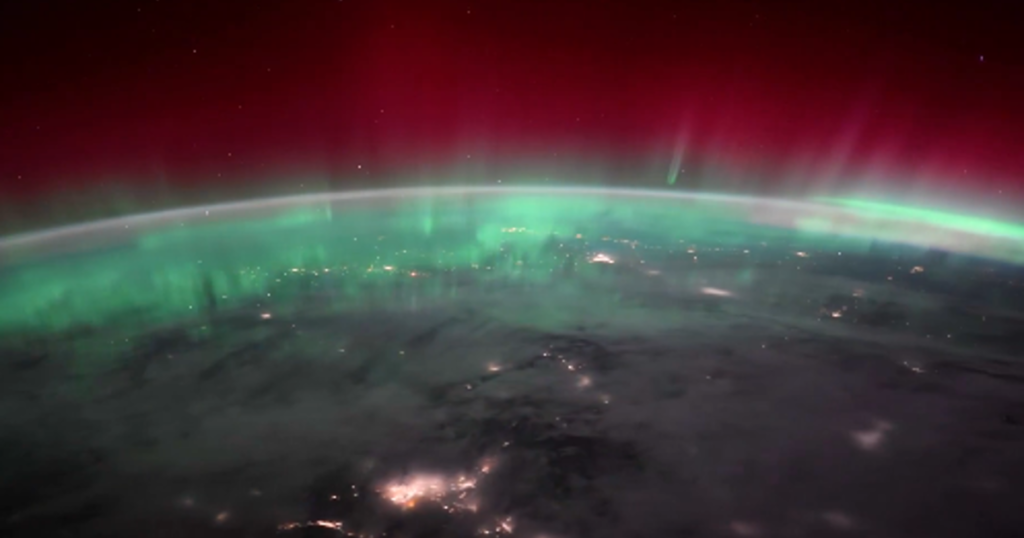 NASA astronotu, Kuzey Işıkları’nın şovunu uzaydan görüntüledi