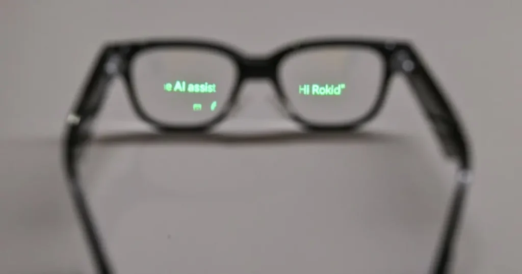 Hiçbir şirket, akıllı gözlükler üzerinde anlaşamıyor