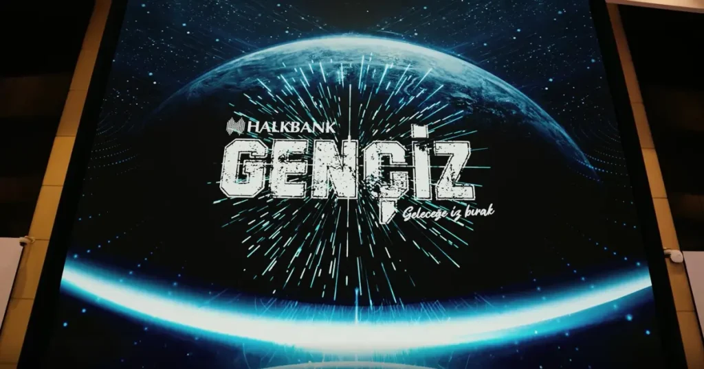 Halkbank’tan GençİZ Zirvesi