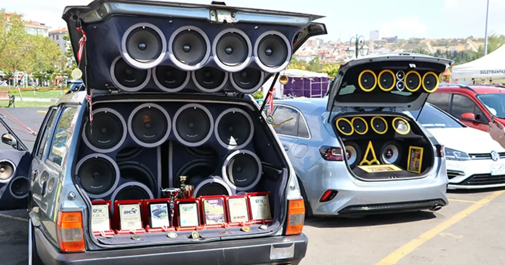 1 Nisan’a kadar süre verilmişti. Aracında ekran, jant, hoparlör olanlar dikkat, çalıştay yapıldı