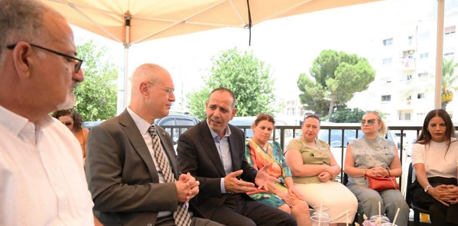 Hasipoğlu ve Harmancı Yeni Dünya +1 Cafe’de özel gereksinimli bireylerin aileleriyle bir araya geldi – BRTK
