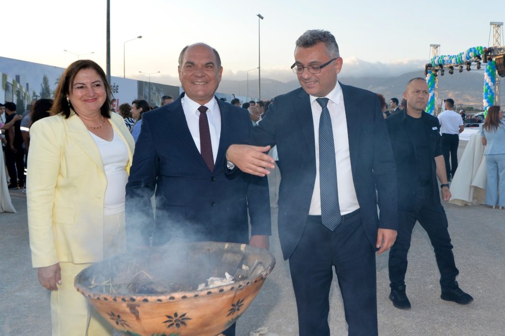 Cumhurbaşkanı Erhürman, Değirmenlik-Akıncılar Belediyesi’nin yeni hizmet binasının temel atma törenine katıldı – BRTK