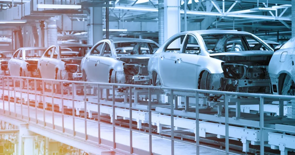 Otomotivde soğuk savaş. Toyota zirveden düşecek mi?