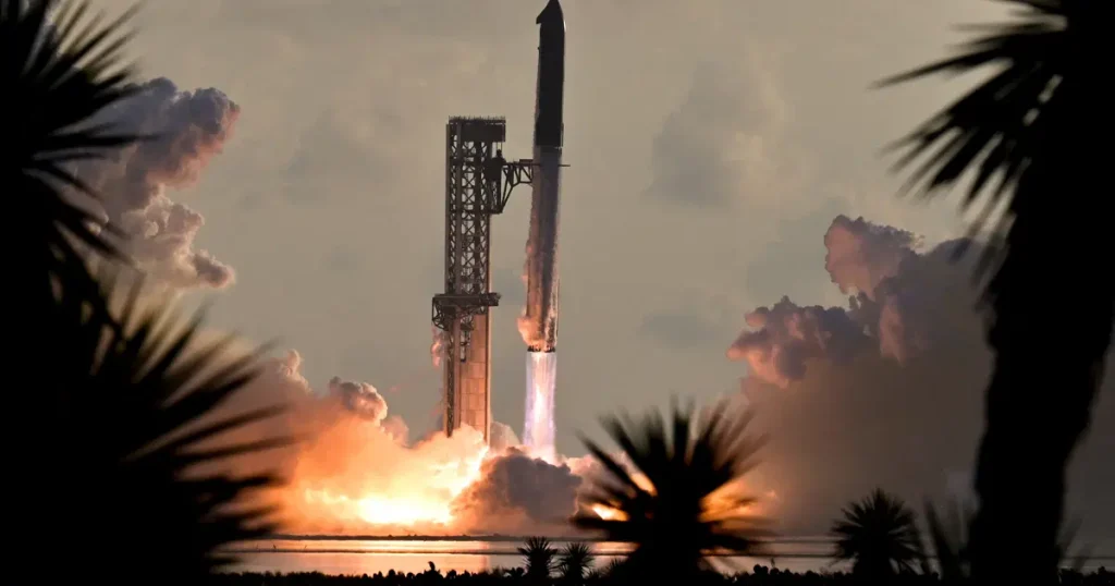 SpaceX, motor arızasına rağmen Starship’i ilk kez yörüngeye yerleştirdi