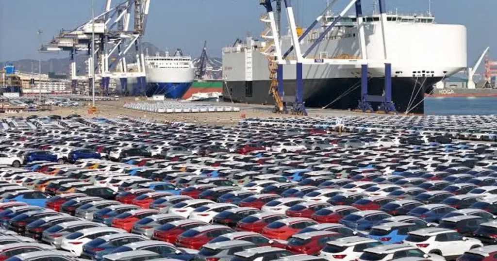 Çin, küresel piyasalara giren otomobil üreticileri için yeni rekabet kuralları belirledi