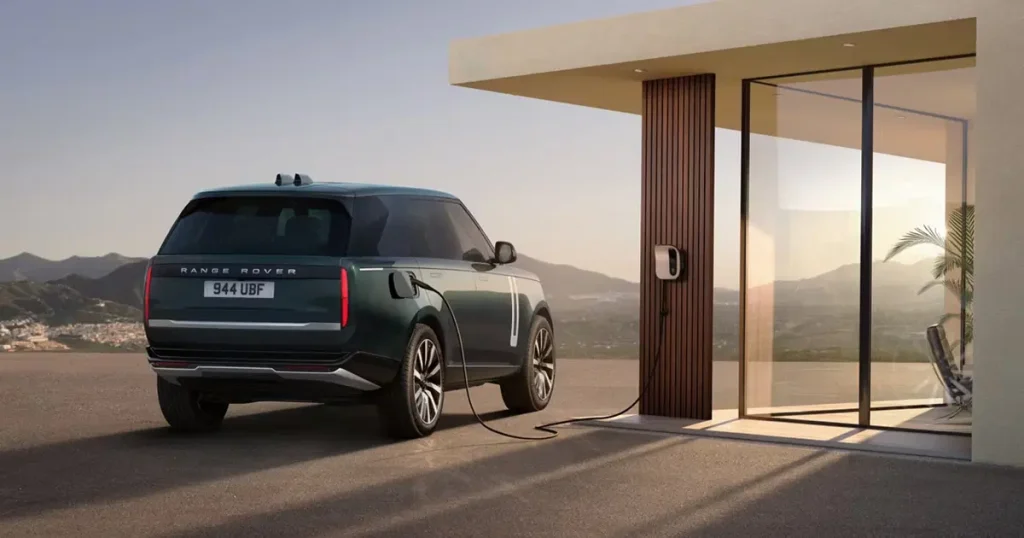 Patent başvuruları rekor kırdı. Range Rover’ın ilk elektrikli aracı tanıtıldı