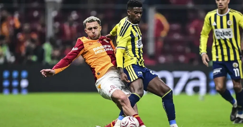 Derbi sonrası eleştiriler peş peşe. "Bu yenilgi inat etmesine yazar"