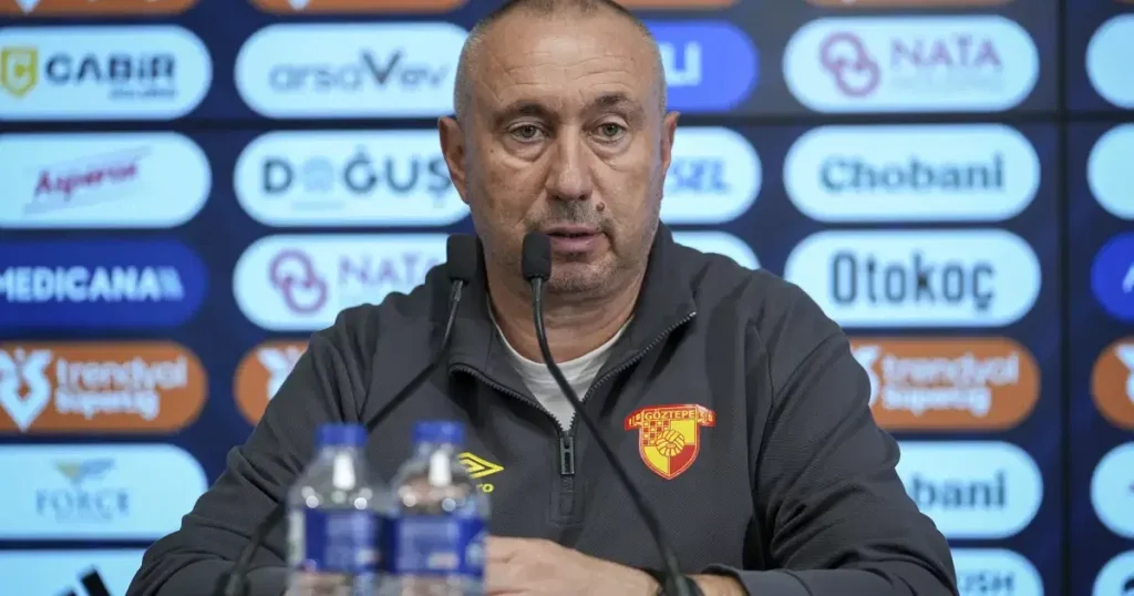 Stoilov: İlk yarıda rakibe gereğinden fazla saygı gösterdik
