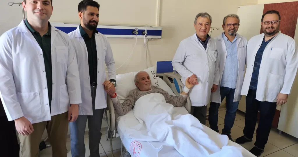 Dünyada üç kişide görülmüştü, Türkiye’de ilk. Tıp literatürüne girecek ameliyat Giresun’da yapıldı